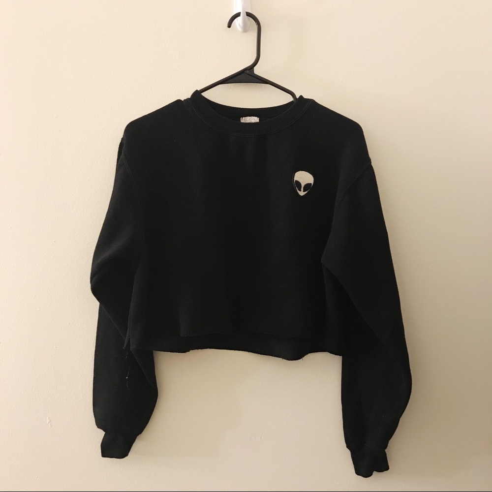 Brandy Melville Alien Nancy Sweater